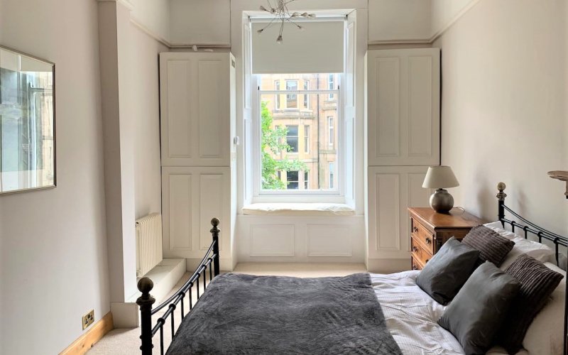 Wellington St - Bedroom