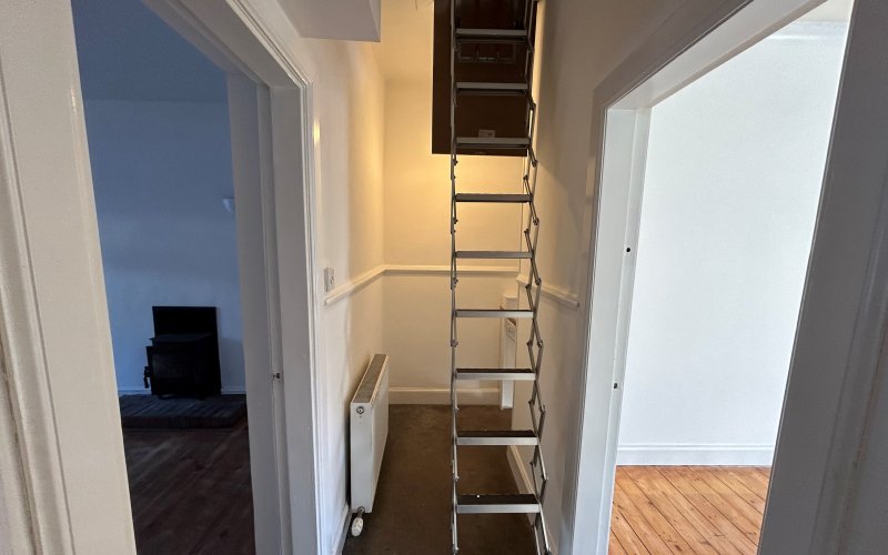 Perth Rd - Attic ladders